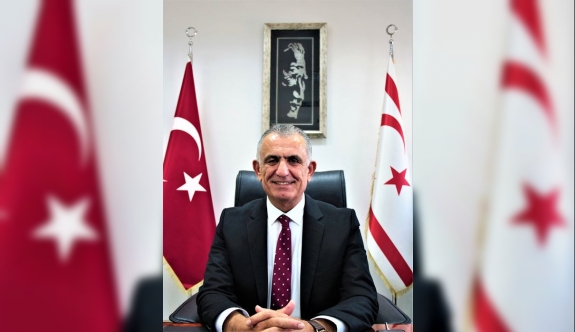 Milli Eğitim ve Kültür Bakanı Nazım Çavuşoğlu yayımladığı mesajda Cumhurbaşkanlığına seçilen Başbakan Ersin Tatar’ı kutlayarak, yeni görevinde başarılar diledi.