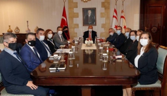 Cumhurbaşkanı Ersin tatar, teknik komite eş başkanlarıyla toplantı yaptı