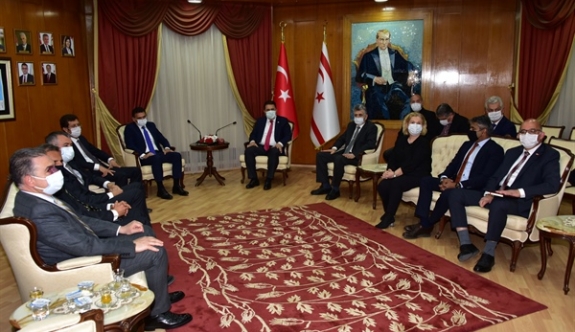 Başbakan Saner, Bankalar Birliği'ni kabul etti