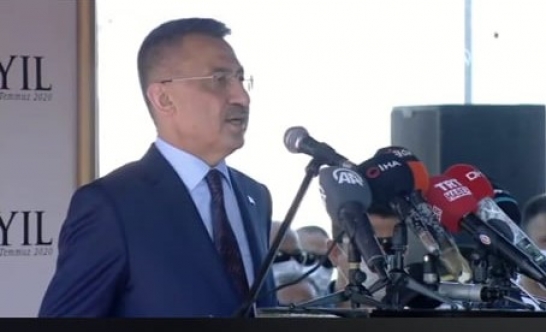 Türkiye Cumhurbaşkanı Yardımcısı Oktay Törende Konuştu: "Barış ve Özgürlük Bayramı En Güzel Cevaptır"
