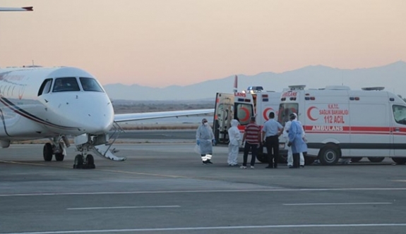 KKTC’deki COVID-19 hastalarının Türkiye’ye nakli devam ediyor