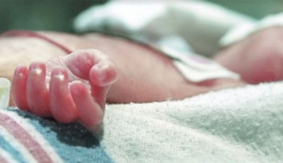 Defin Öncesi Ağlayınca Yaşadığı Anlaşılmıştı: 'Mucize Bebek' Hastanede Kurtarılamadı
