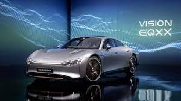 Mercedes-Benz Yeni Elektrikli Modelini Tanıttı: Tek Şarjla 1000 Kilometre Menzil....