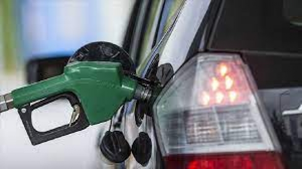Akaryakıt Zammı Onaylandı, Benzine 2, Euro Diesele 4 TL Birden Bugün Yürürlüğe Girecek