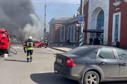 Ukrayna: Ruslar Kramatorsk Garını Vurdu, 30'dan Fazla Ölü ve 100'den Fazla Yaralı Var