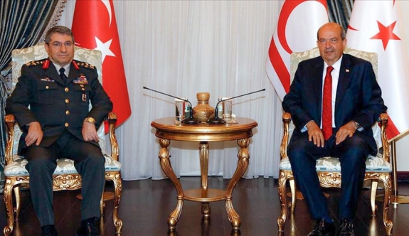 Cumhurbaşkanı Ersin Tatar, Orgeneral Selçuk Bayraktaroğlu'nu Kabul Etti