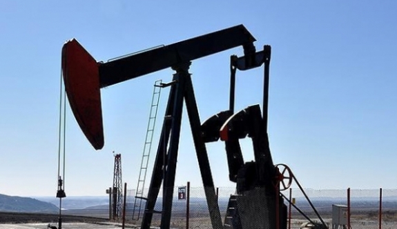 Brent petrolün varil fiyatı 98,69 dolar