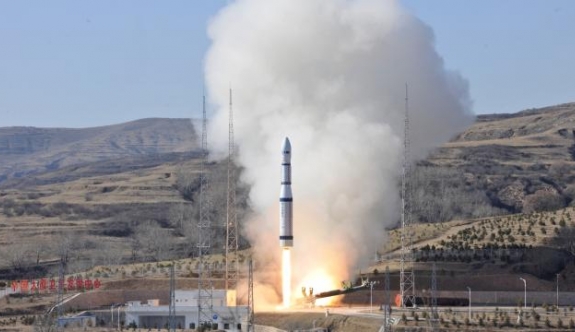 Çin, "Çuangşin-16" uydusunu fırlattı