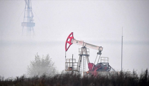 Brent petrolün varil fiyatı 79,66 dolardan işlem görüyor