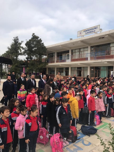 Milli Eğitim Bakanı Çavuşoğlu Yeniboğaziçi İlkokulu’nu ziyaret etti