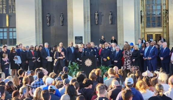 Jill Biden, Tennessee'deki okul saldırısının kurbanları için düzenlenen törene katıldı