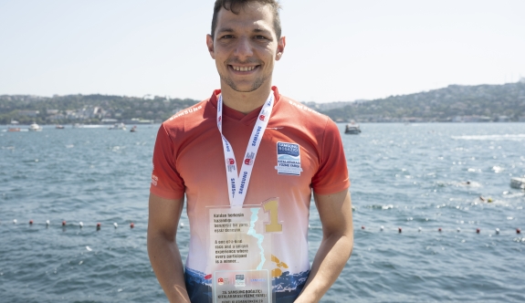 Boğaziçi Kıtalararası Yüzme Yarışını Doğukan Ulaç kazandı
