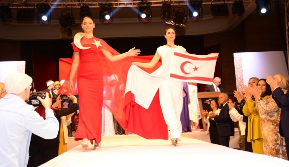 “Beylikten Cumhuriyete Anadolu Kıyafetleri” defilesi düzenlendi