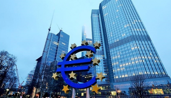 Euro Bölgesi'nde yıllık enflasyon kasımda yüzde 2,4’e geriledi