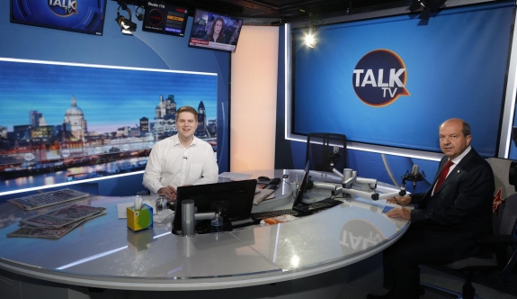 Tatar, Londra’da Talk Tv’de programa katıldı
