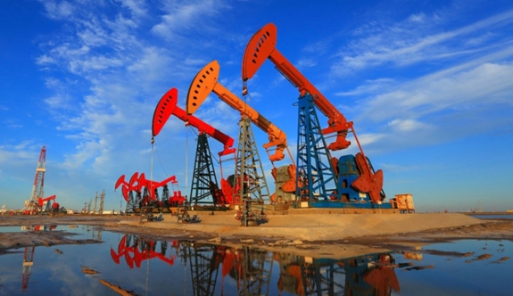 Brent petrolün varil fiyatı 77,79 dolar