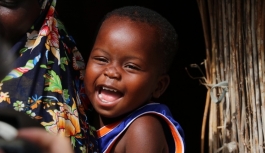 Afrika'da 23 Milyon Çocuk, Çocuk Felcine Karşı Aşılanacak