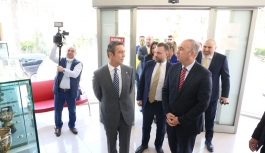 Fenerbahçe Başkanı Ali Koç KTFF'yi Ziyaret Etti