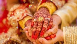 Hindistan'da Elektrik Gitti, Kız Kardeşler Yanlış Damatlarla Evlendi