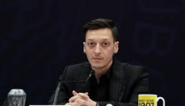 Mesut Özil: Fenerbahçe'den Başka Bir Takımda Kariyerimi Noktalamayacağım