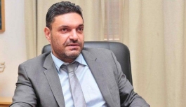 Rum Maliye Bakanı’nın Makam Aracına Saldırı